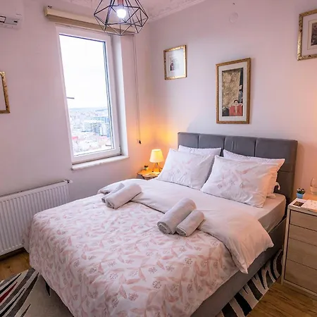 Apartamento Taksim Roya -center Of The