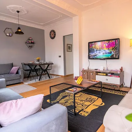Taksim Roya -center Of The Apartamento *