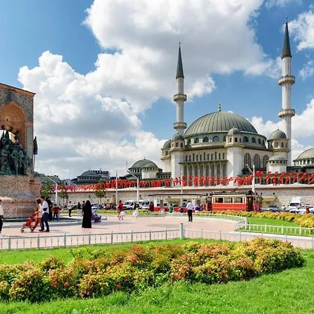 Taksim Roya -center Of The * Istanbul